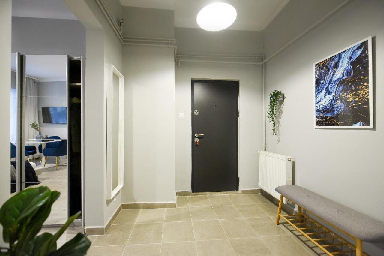 Urban Adventure For Two Apartment Bucureşti Ngoại thất bức ảnh